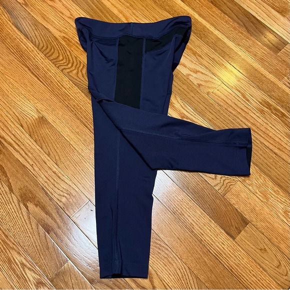 Zumba Wear XSpicy Navy Blue Capri Leggings - Size XS - VGUC - Navy Blue/Black - Picture 5 of 10